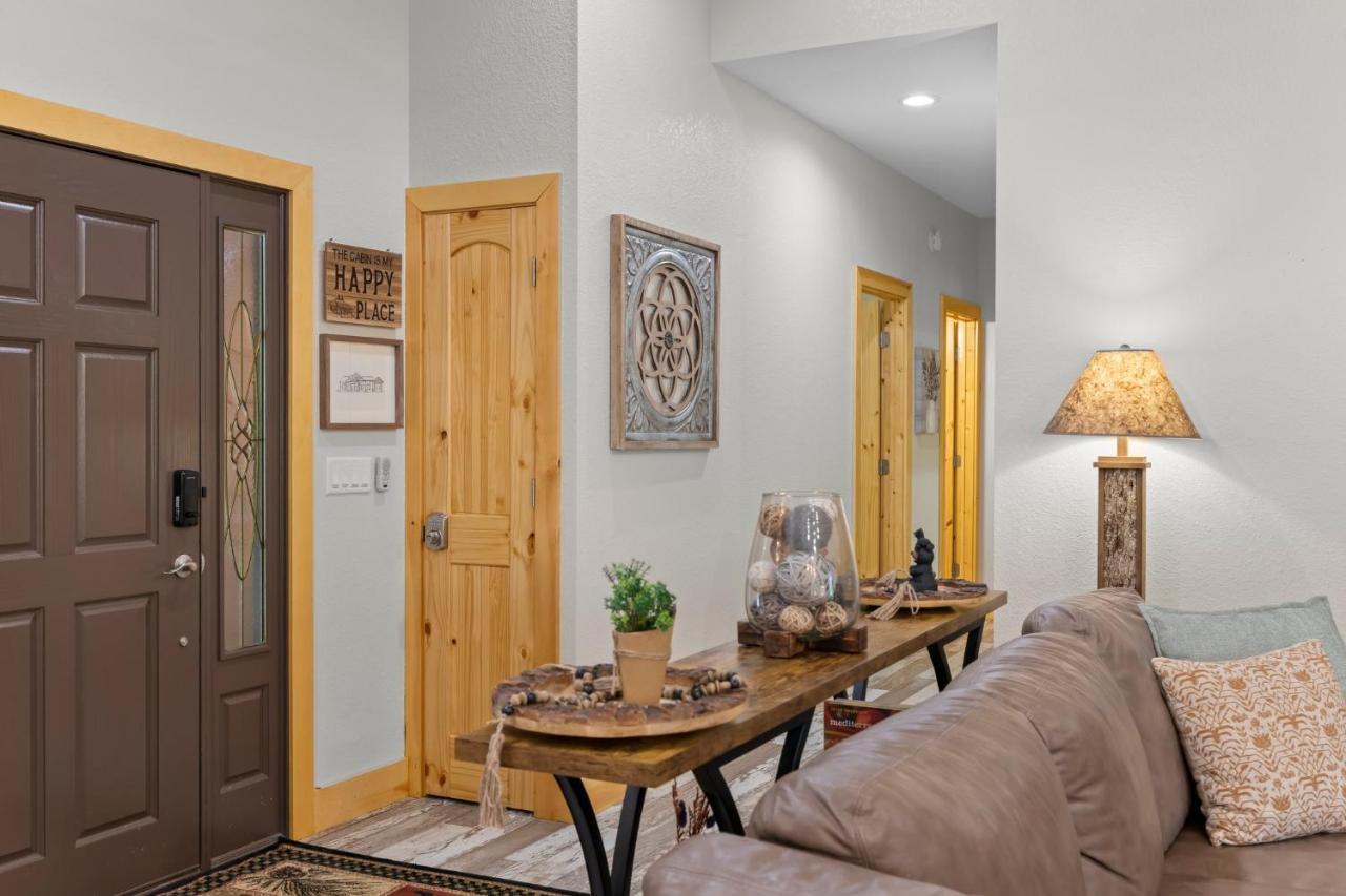 Stunning Views, Superb Atmosphere, Modern Amenities, In The Middle Of Nature Bryson City Exterior foto